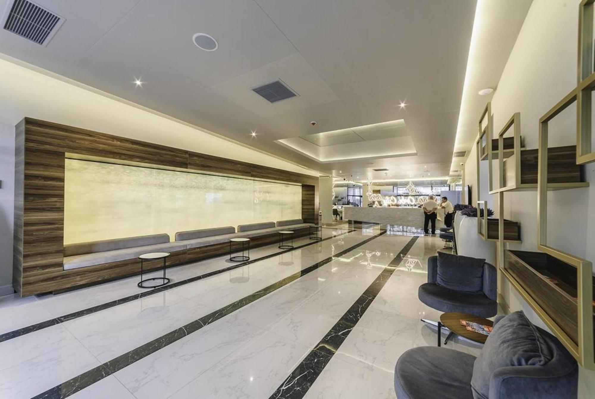 Apartamento Orbi City Twin Towers Batumi Exterior foto